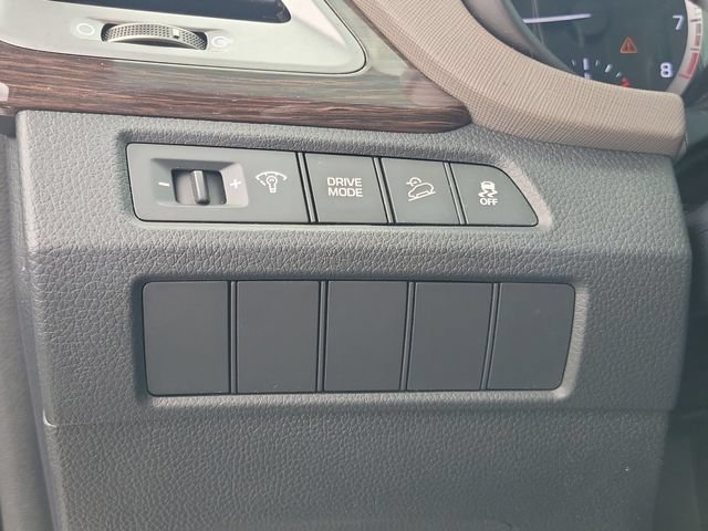 Used 2018 Hyundai Santa Fe Sport FWD image 29