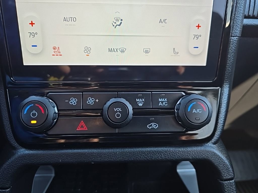 Used 2025 Ford Ranger Lariat w/ FX4 Off-Road Package image 19