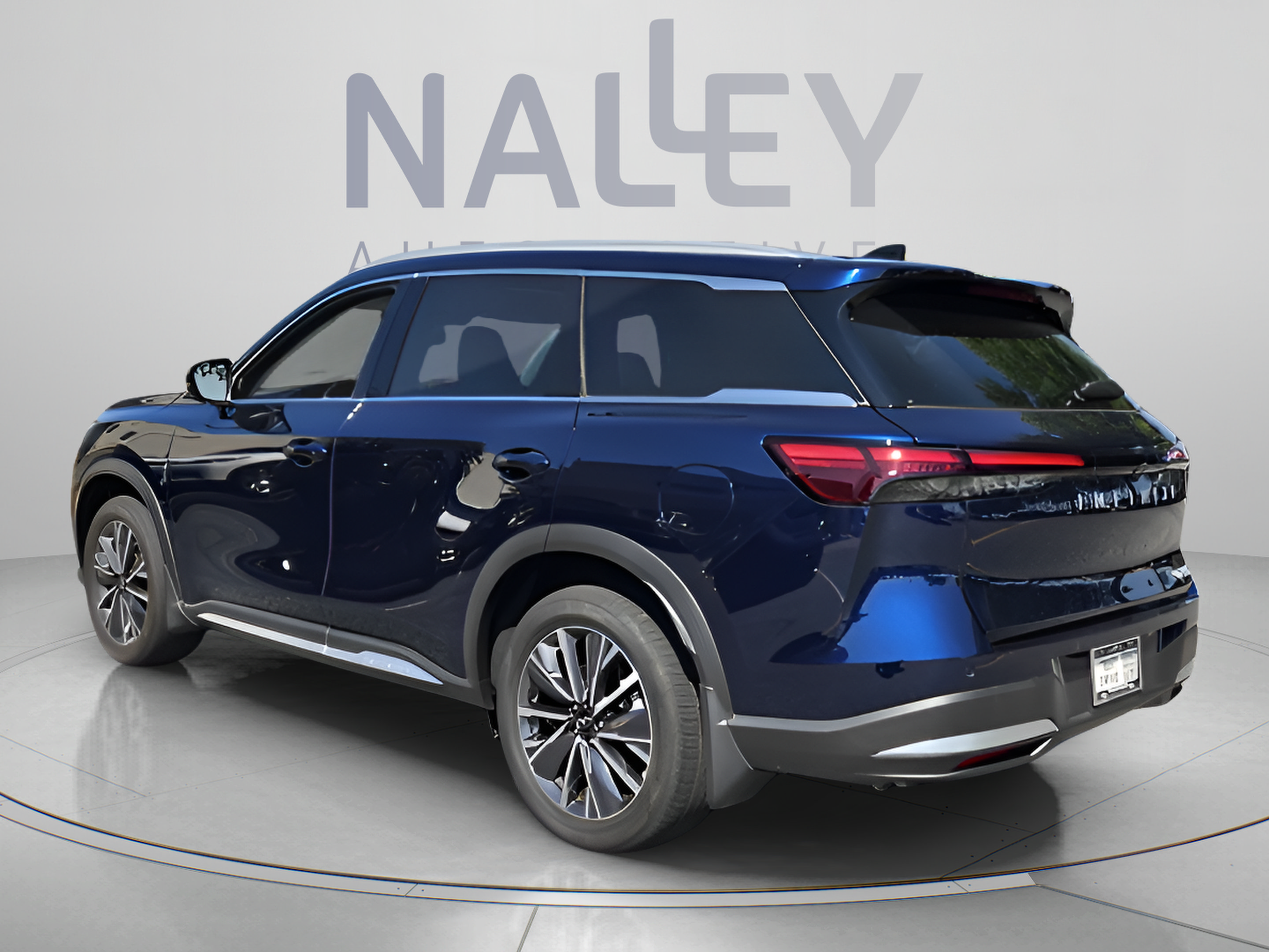 Used 2026 INFINITI QX60 Luxe w/ Cargo Package AWD/4WD image 3