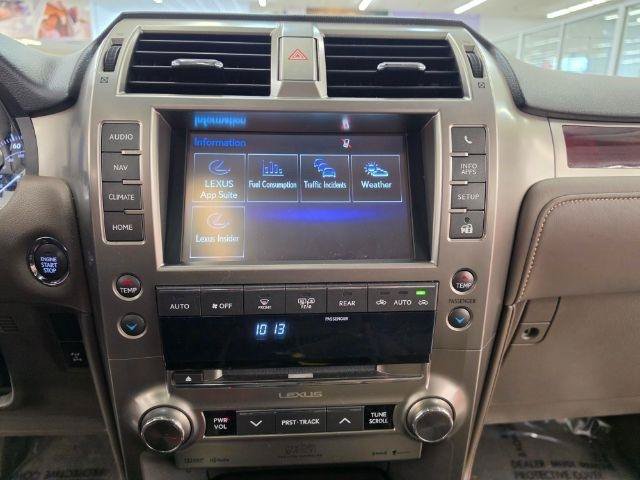 Used 2015 Lexus GX 460 Luxury AWD/4WD image 25