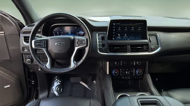 Used 2024 Chevrolet Tahoe Z71 w/ Luxury Package AWD/4WD image 10