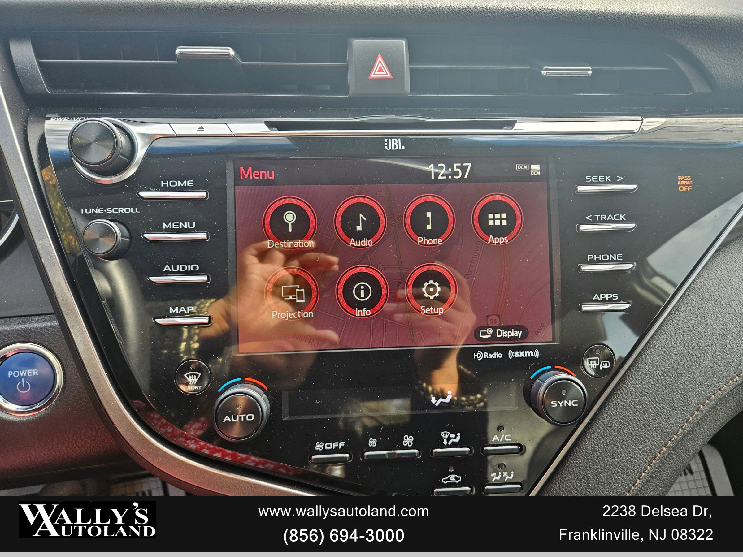 Used 2020 Toyota Camry XLE w/ Driver Assist Package image 8