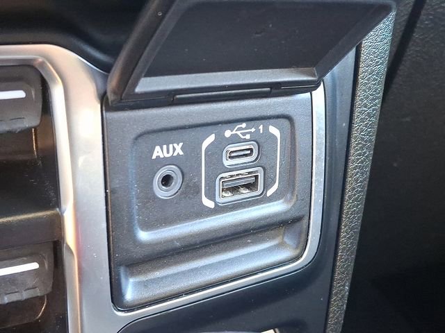 Used 2024 Jeep Wrangler Unlimited Rubicon image 23