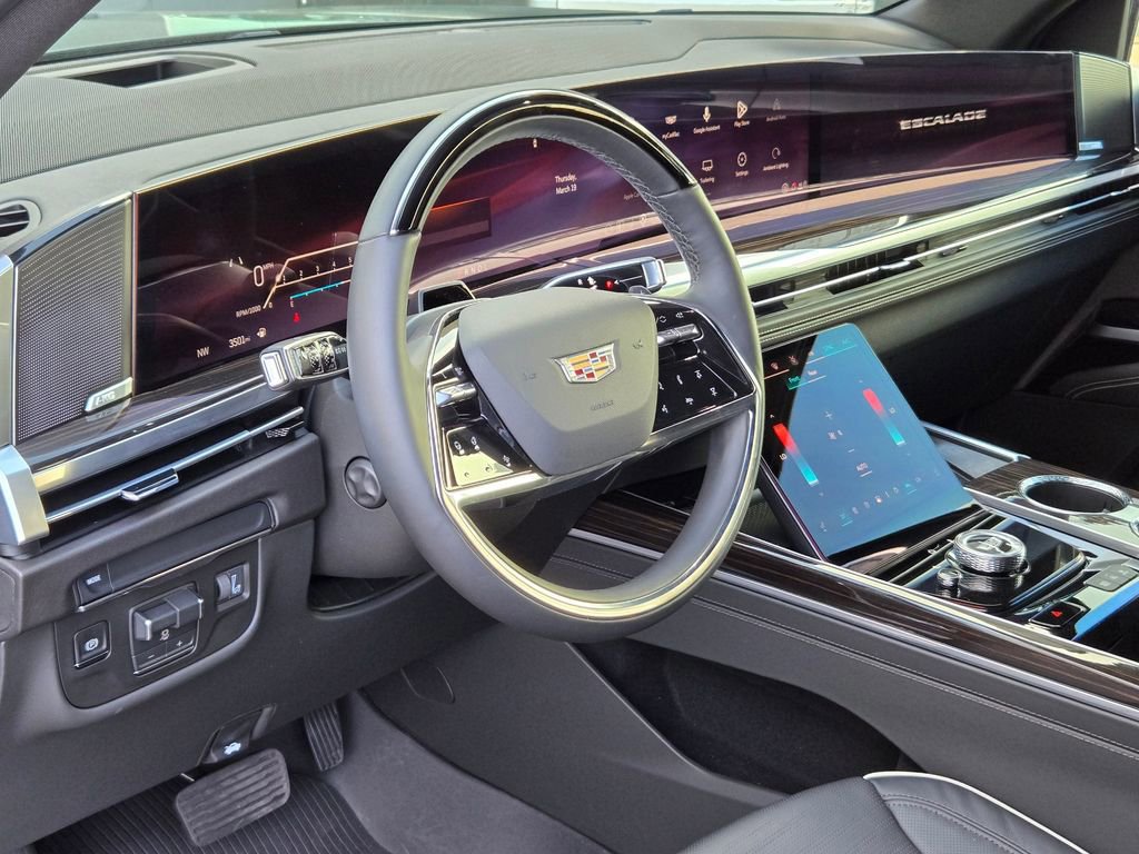 New 2026 Cadillac Escalade Luxury w/ LPO, Floor Liner Package image 10