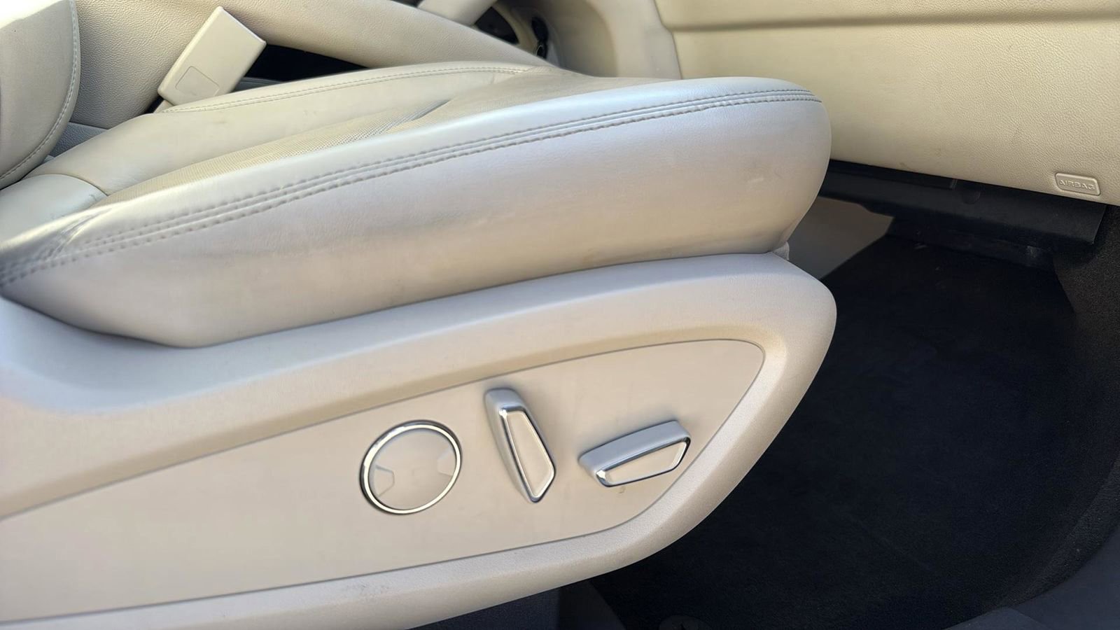 Used 2020 Lincoln Nautilus Reserve w/ Equipment Group 201A image 25