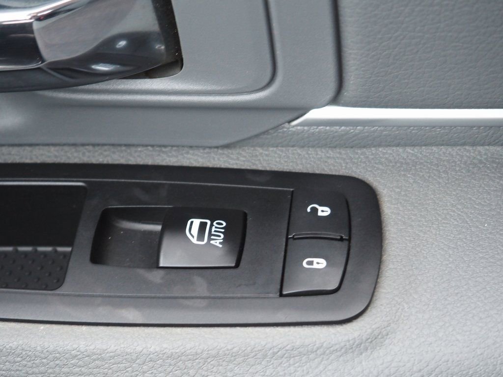 Used 2016 RAM 1500 Big Horn image 23