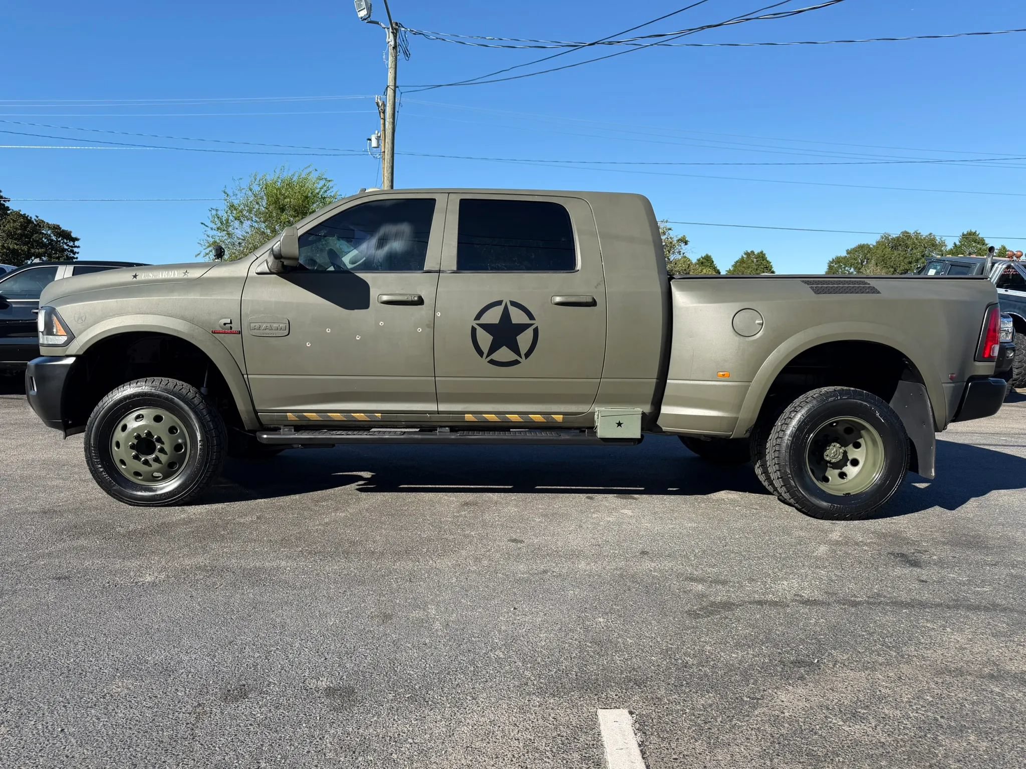 Used 2014 RAM 3500 Laramie Longhorn AWD/4WD image 8