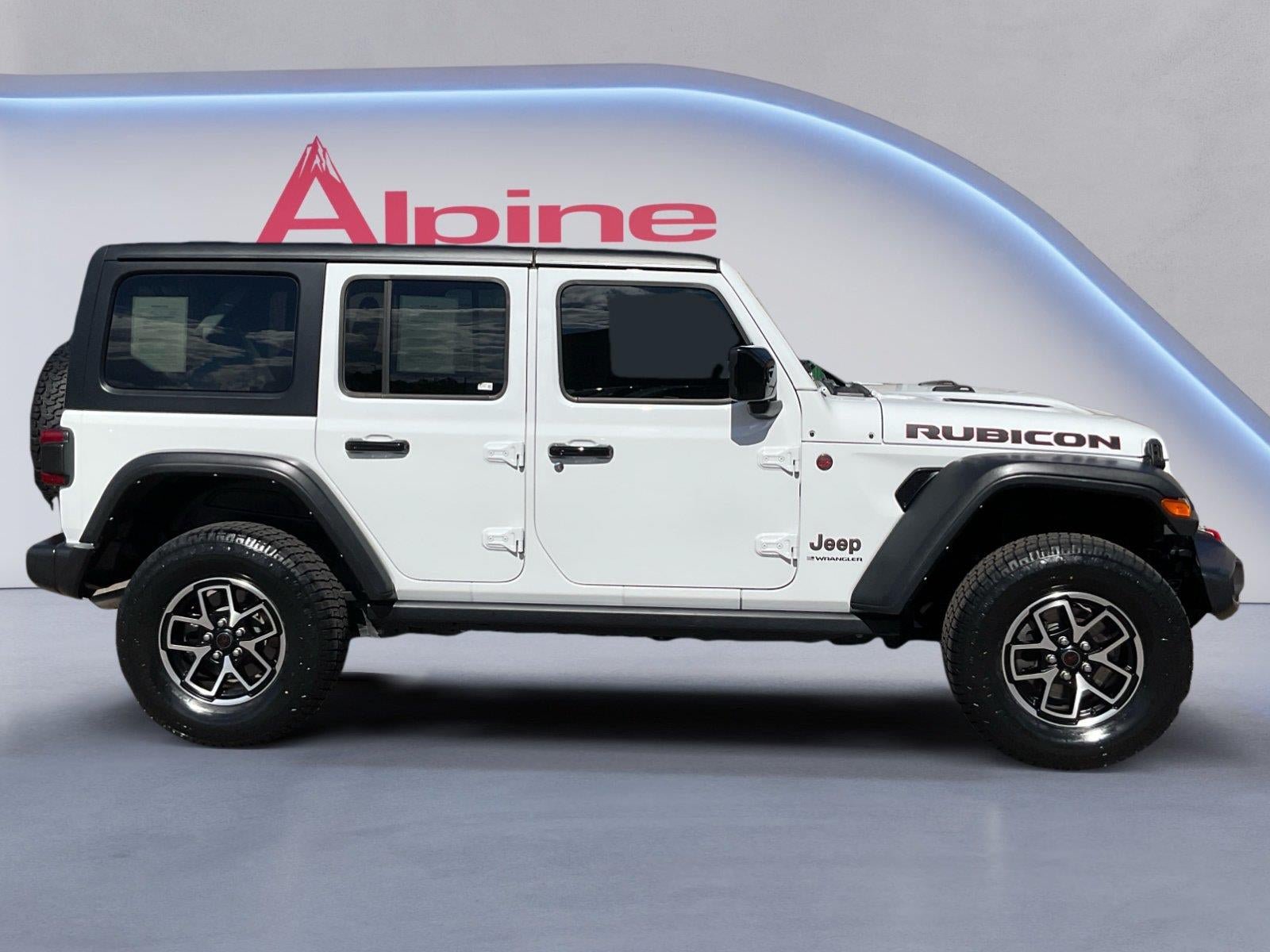 Used 2025 Jeep Wrangler Unlimited Rubicon AWD/4WD image 6