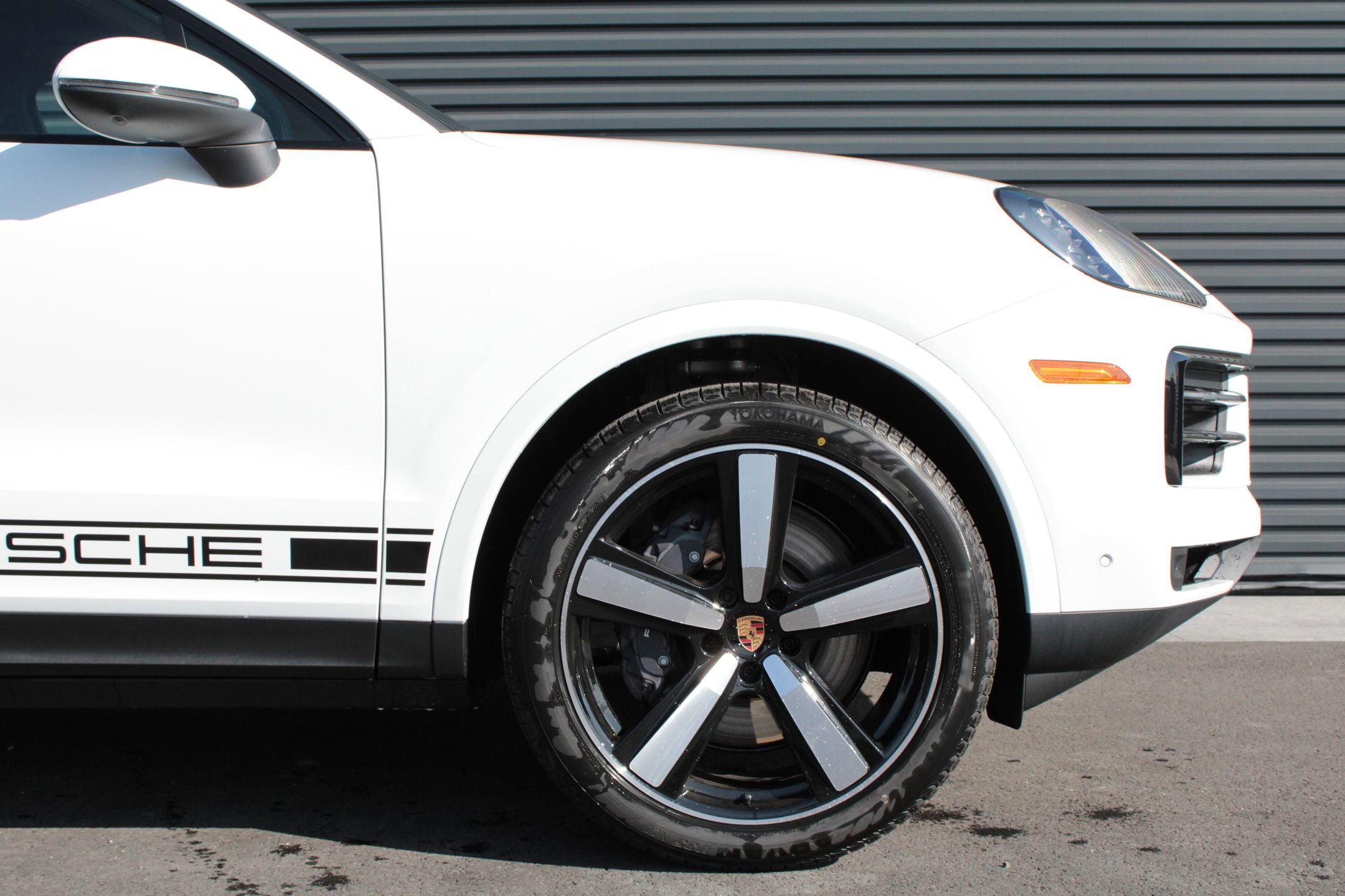 New 2026 Porsche Cayenne Coupe image 11