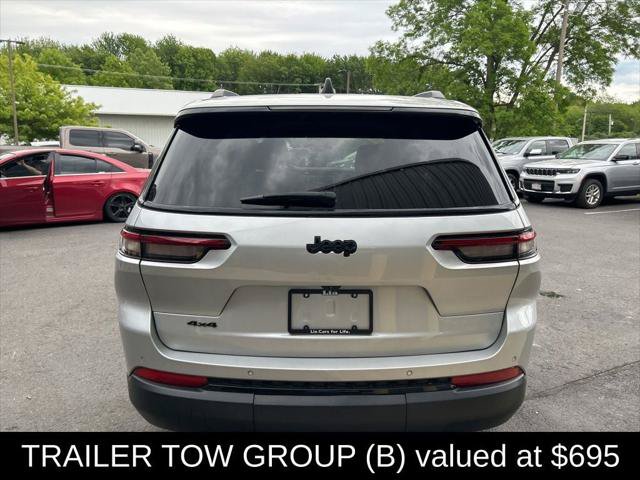 Certified 2023 Jeep Grand Cherokee L Laredo AWD/4WD image 5