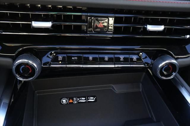 New 2026 Chevrolet Suburban RST image 31