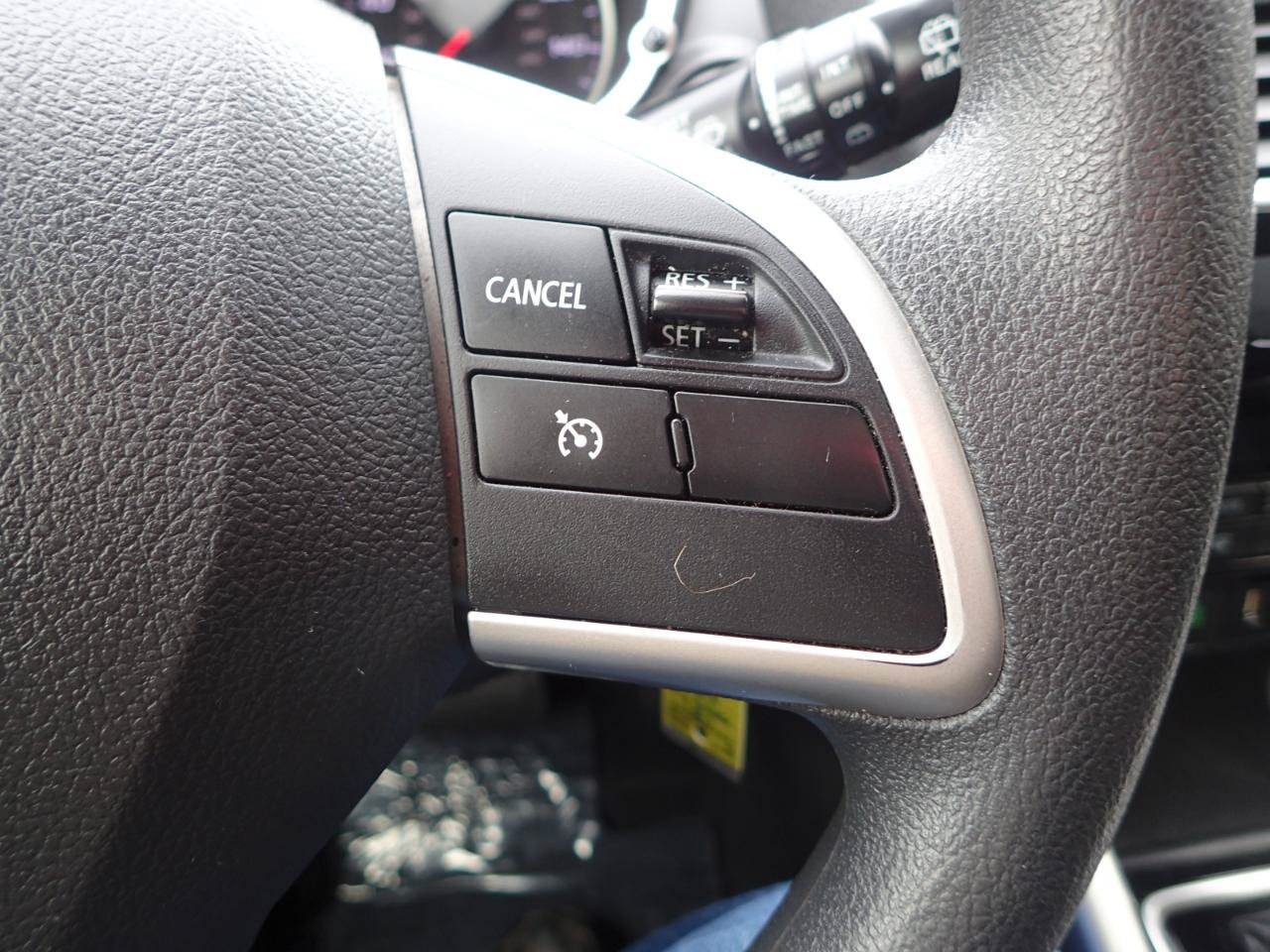 Used 2018 Mitsubishi Eclipse Cross ES FWD image 16