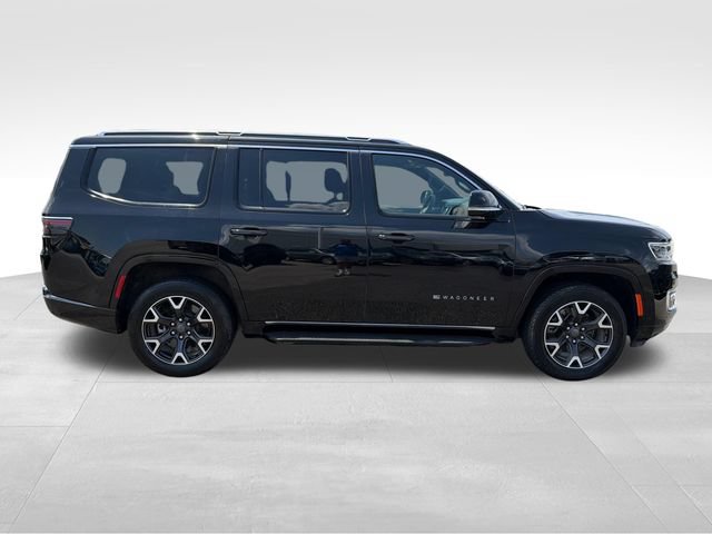 Used 2024 Jeep Wagoneer Series III AWD/4WD image 8