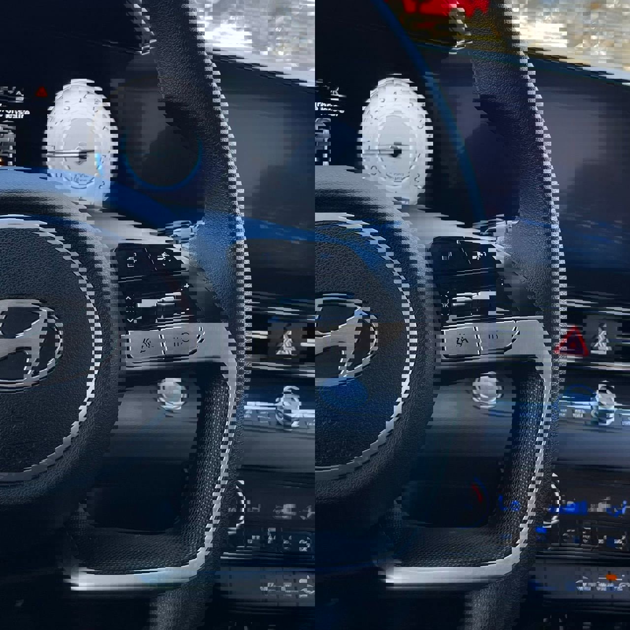 Used 2024 Hyundai Elantra SEL image 14