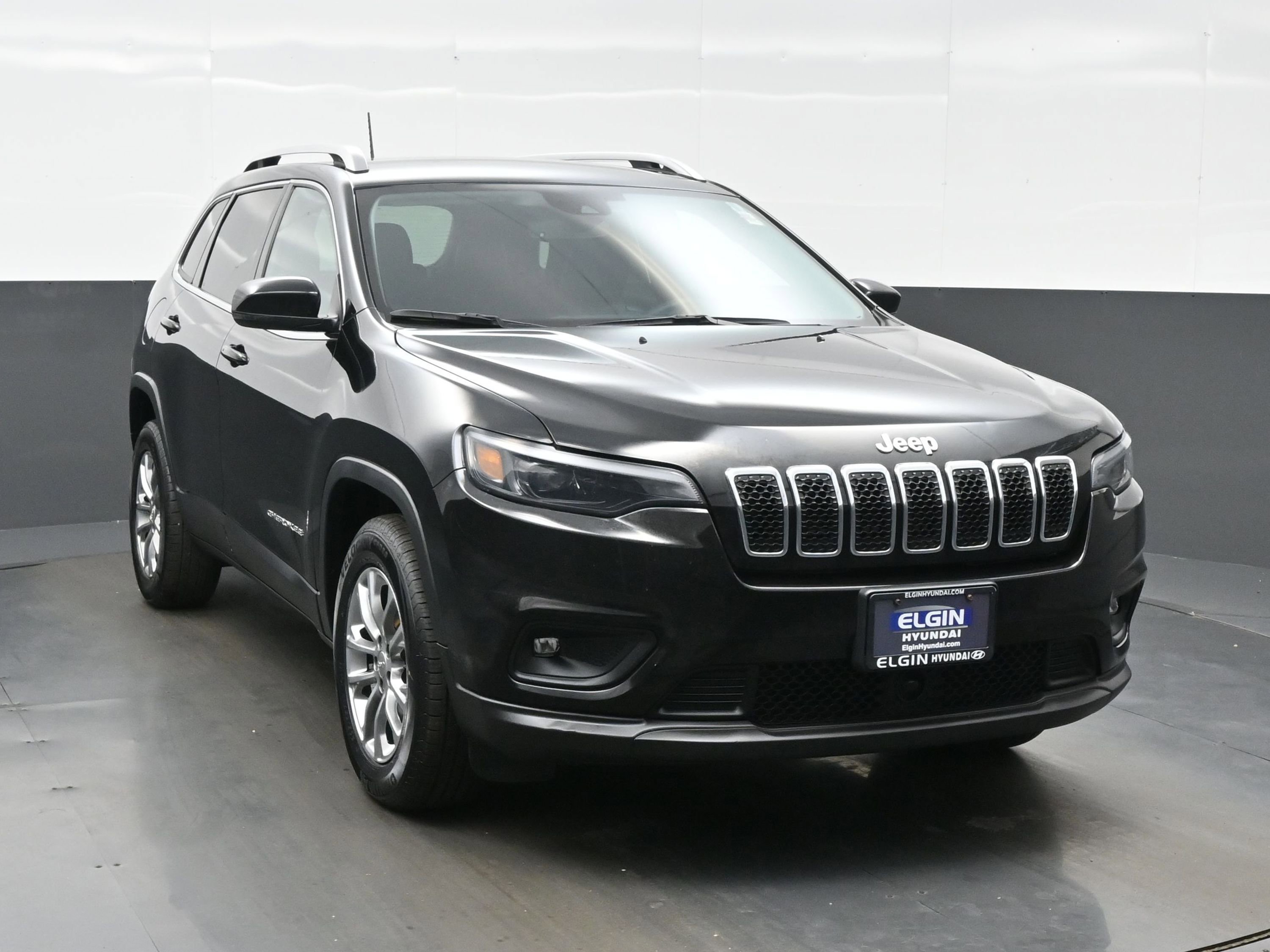 Used 2021 Jeep Cherokee Latitude Lux w/ Comfort/Convenience Group AWD/4WD image 8