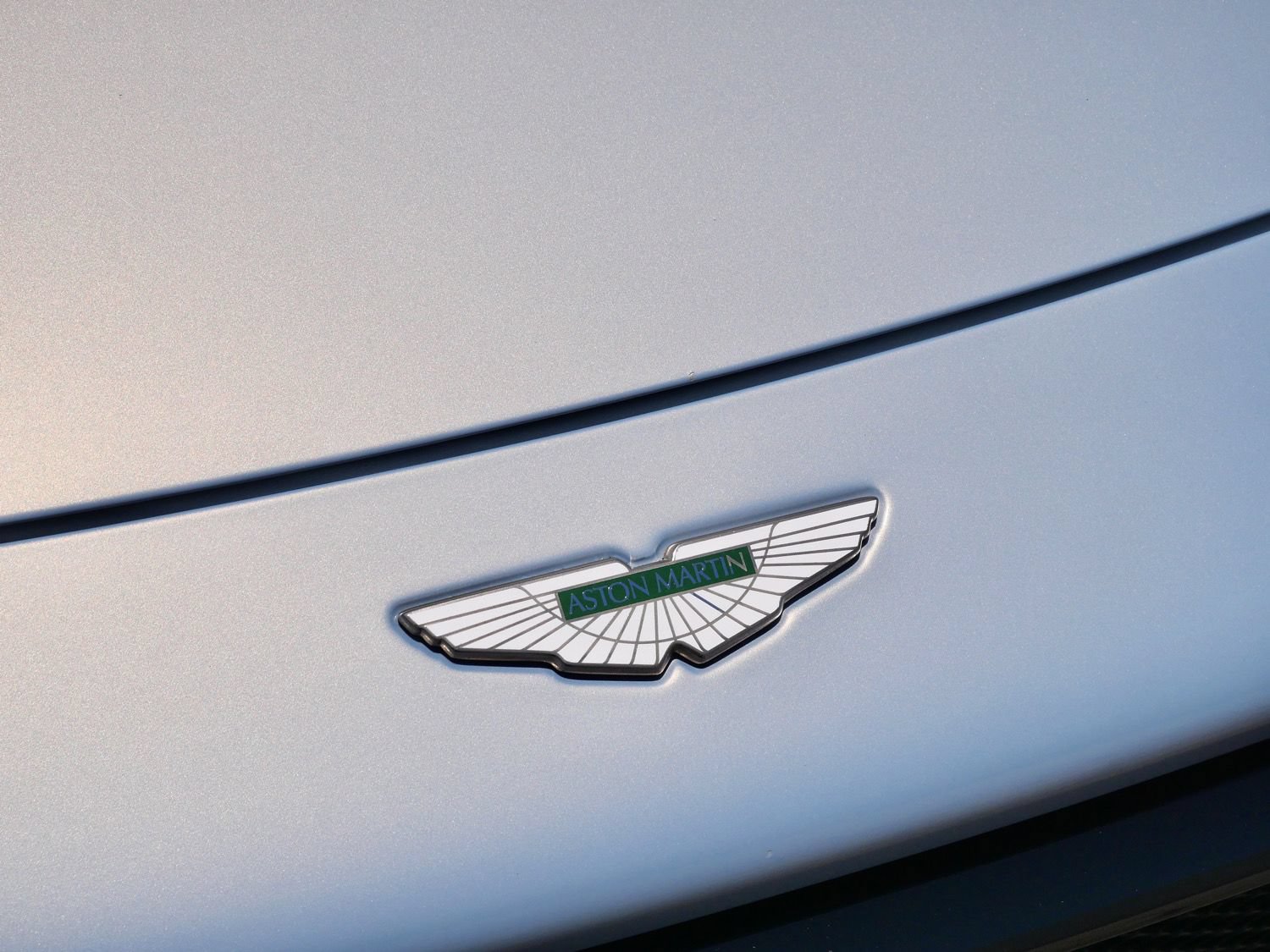 Used 2020 Aston Martin V8 Vantage Coupe RWD image 15