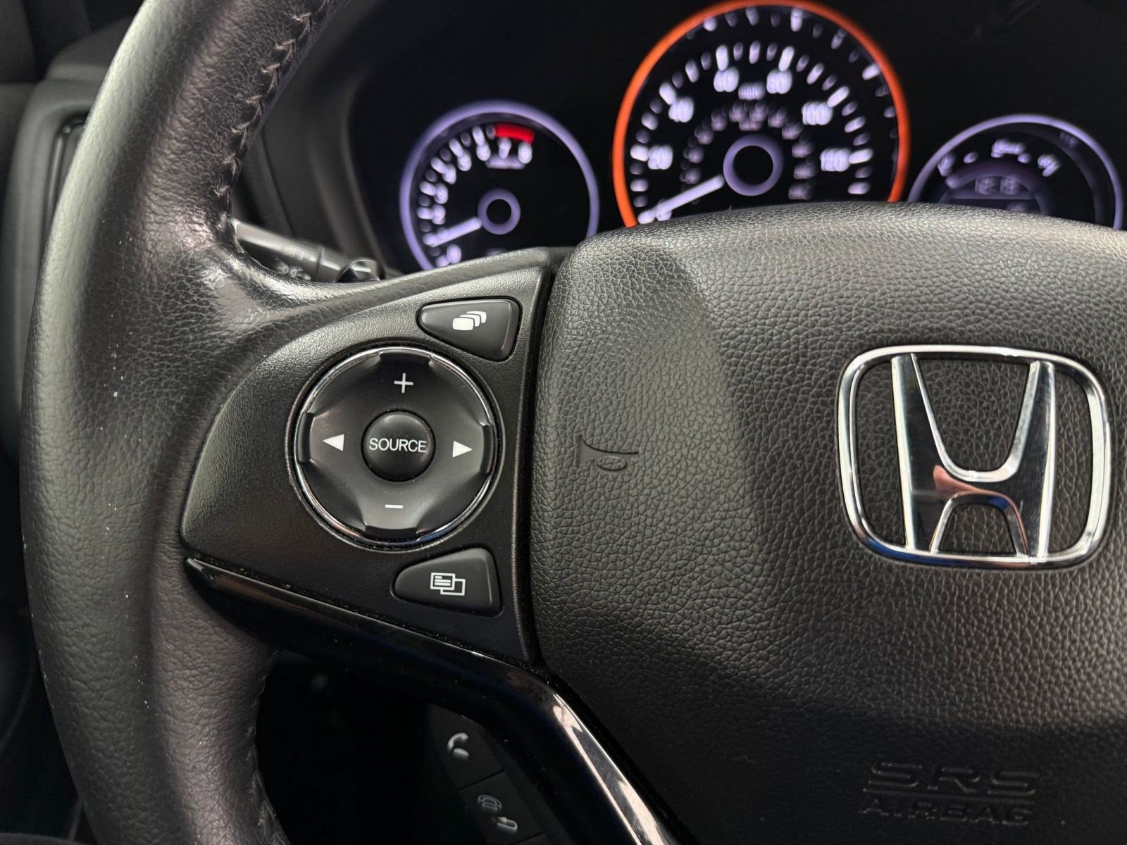Used 2019 Honda HR-V Sport image 14