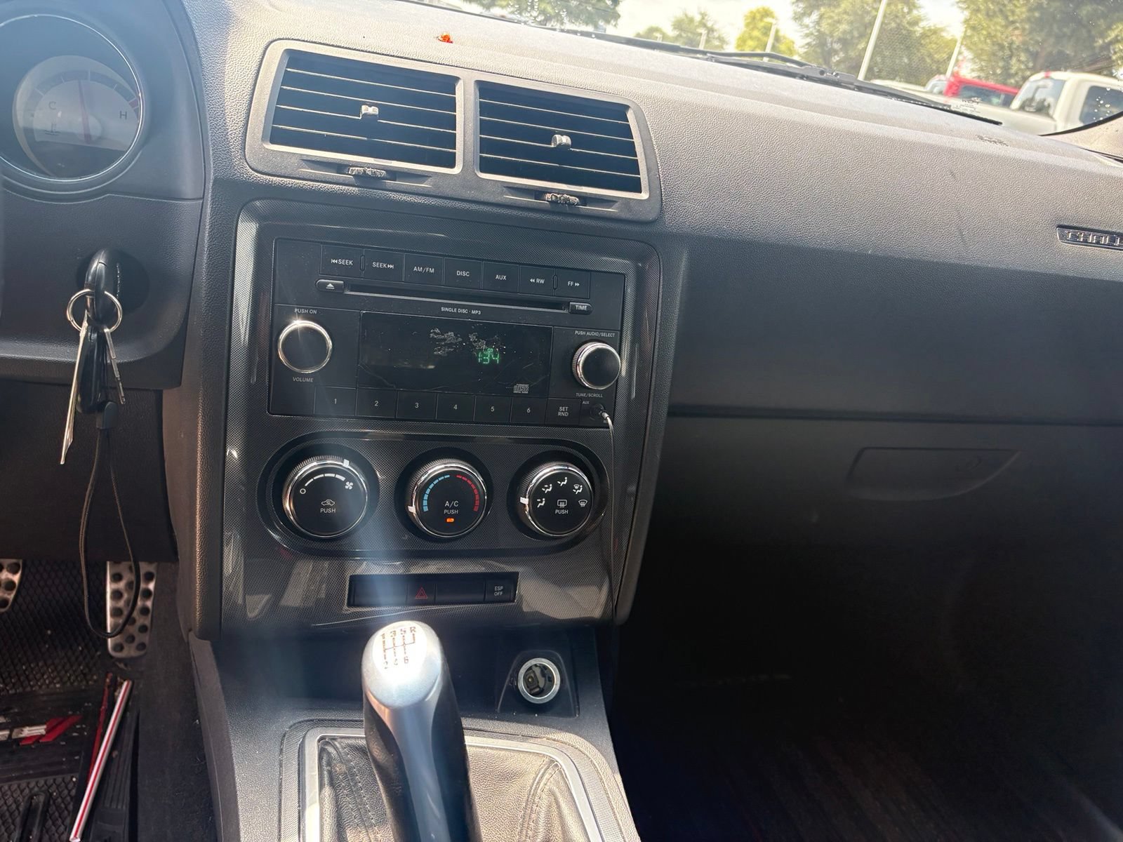 Used 2010 Dodge Challenger R/T RWD image 12
