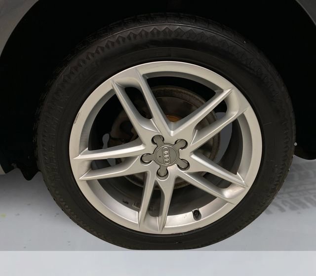 Used 2016 Audi Q5 2.0T Premium Plus w/ Technology Package image 18