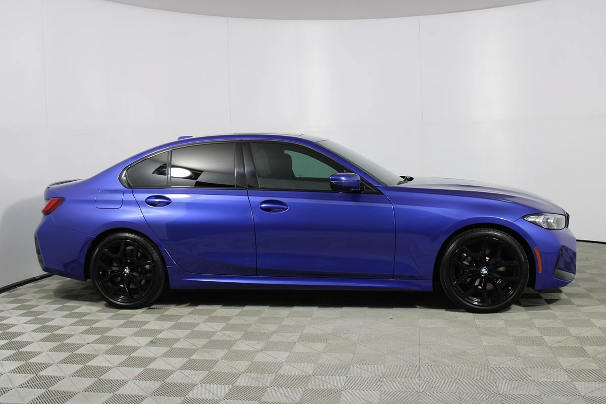 Used 2026 BMW 330i Sedan w/ M Sport Package RWD image 34