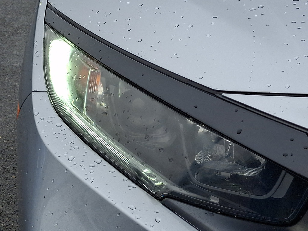 Used 2020 Honda Civic LX image 9