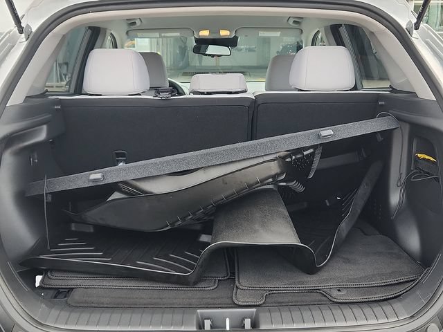 Used 2023 Hyundai Kona SEL AWD/4WD image 22