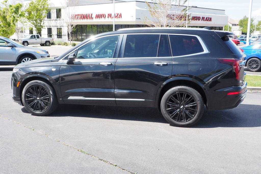Used 2020 Cadillac XT6 Premium Luxury image 4
