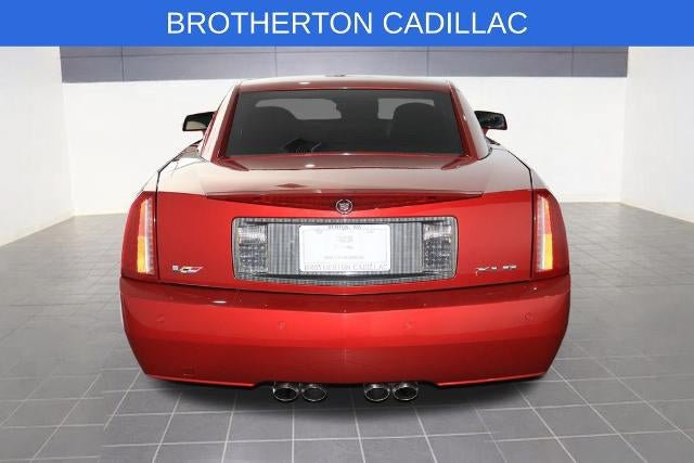 Used 2008 Cadillac XLR V RWD image 3