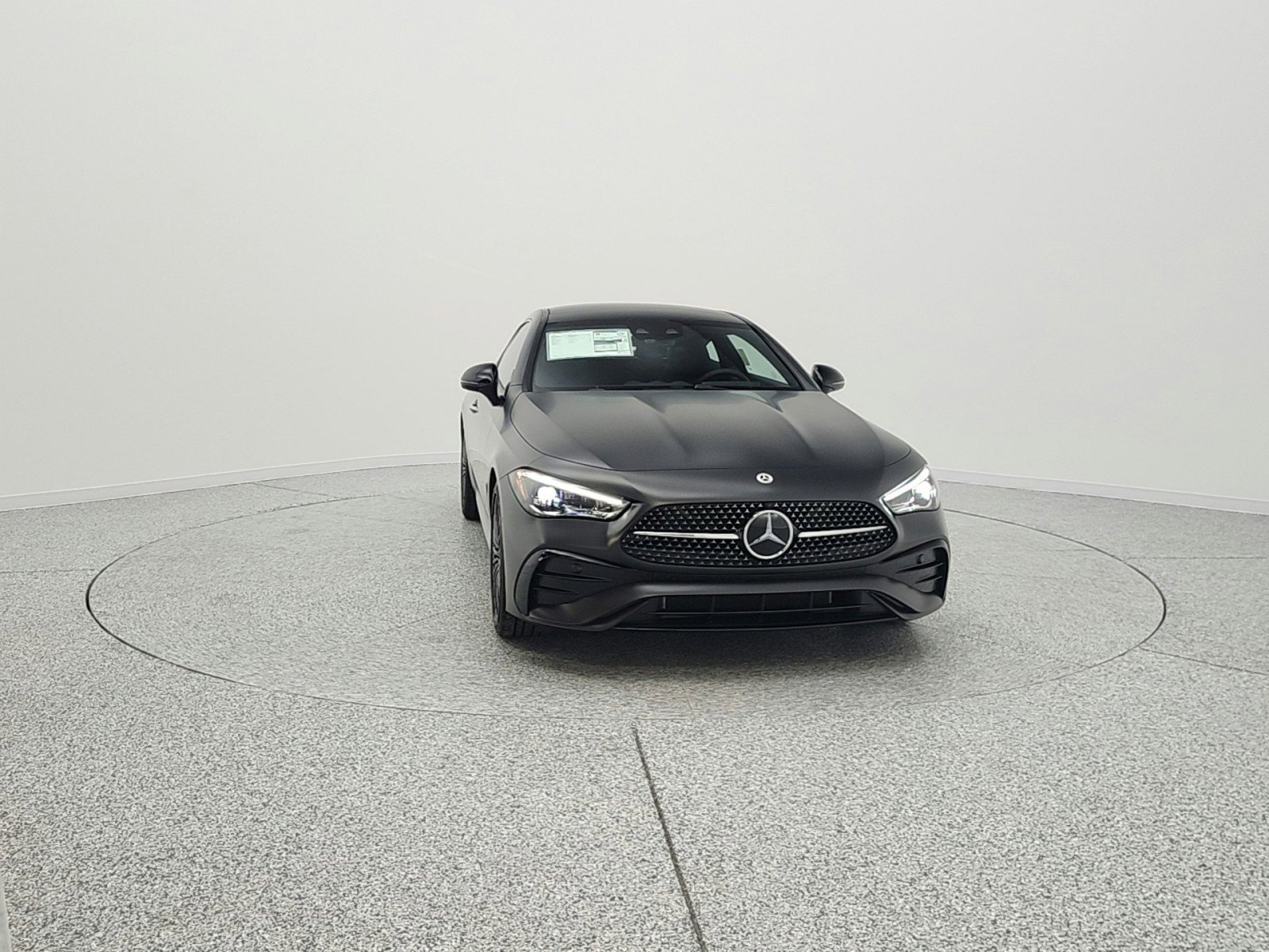 New 2026 Mercedes-Benz CLE 450 4MATIC Coupe image 2