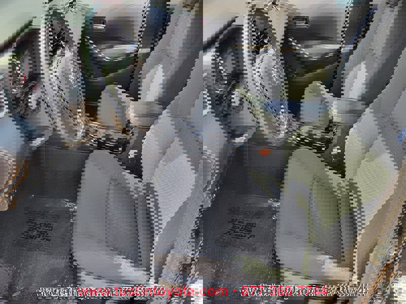 Used 2020 Toyota Corolla SE FWD image 9