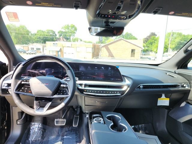 New 2026 Cadillac Lyriq V w/ LPO, Floor Liner Package image 8