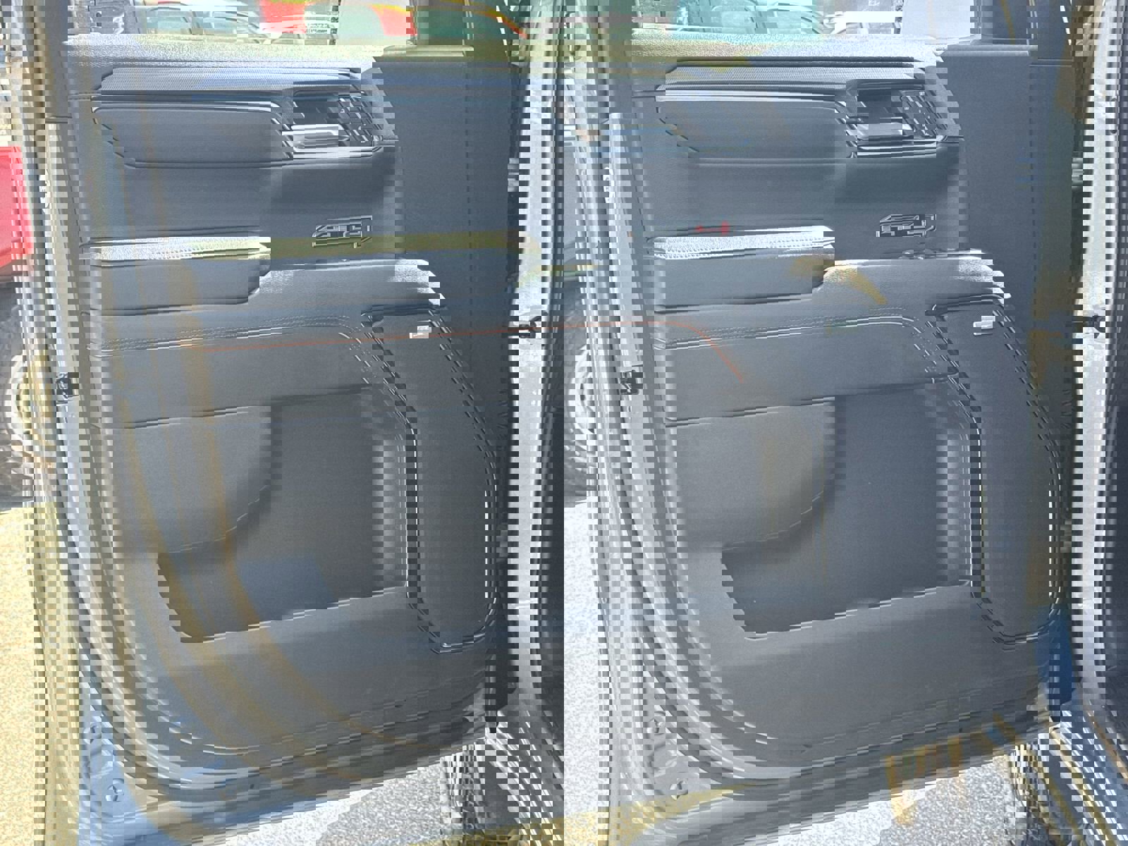 Used 2024 GMC Sierra 1500 AT4 w/ Technology Package image 14