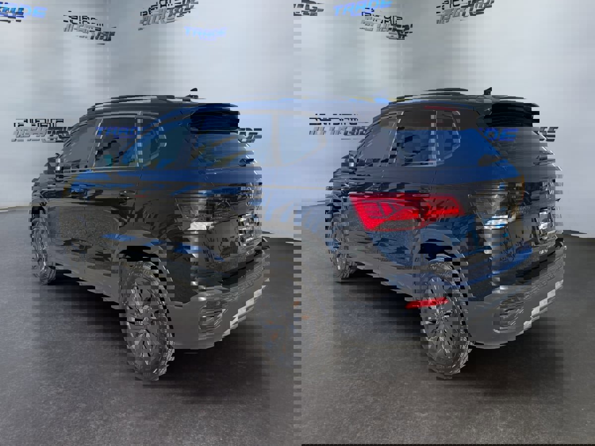 Used 2022 Volkswagen Taos S w/ IQ Drive S Package image 7