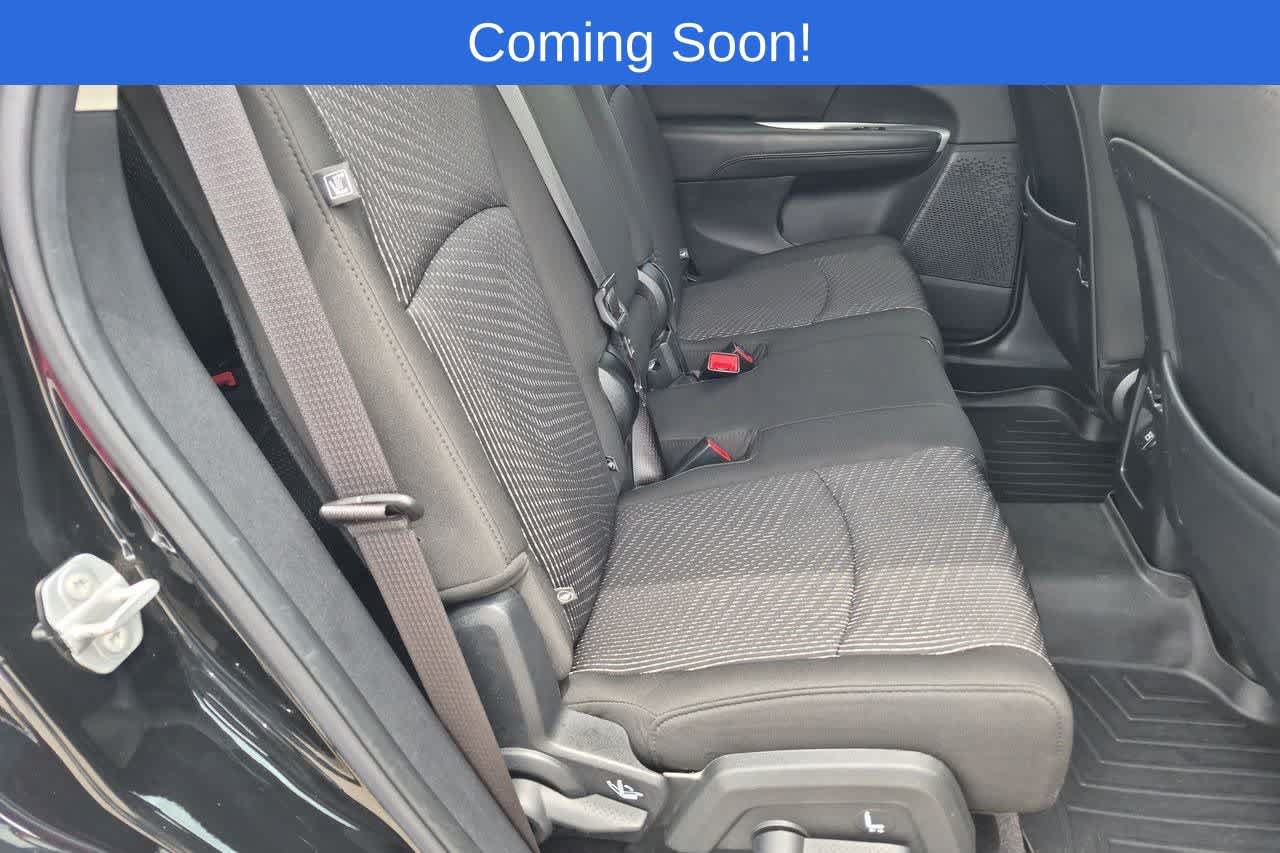 Used 2020 Dodge Journey SE w/ SE Popular Equipment Group FWD image 20