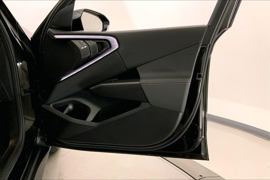 Used 2025 BMW X3 xDrive30i image 25