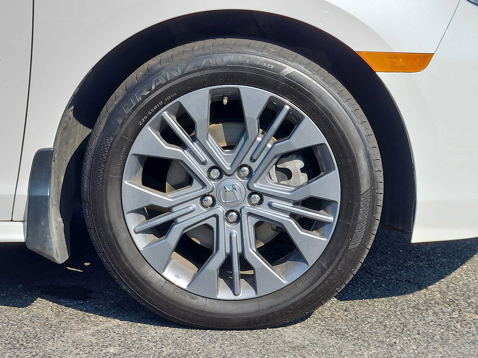 Certified 2025 Honda Odyssey Touring image 8