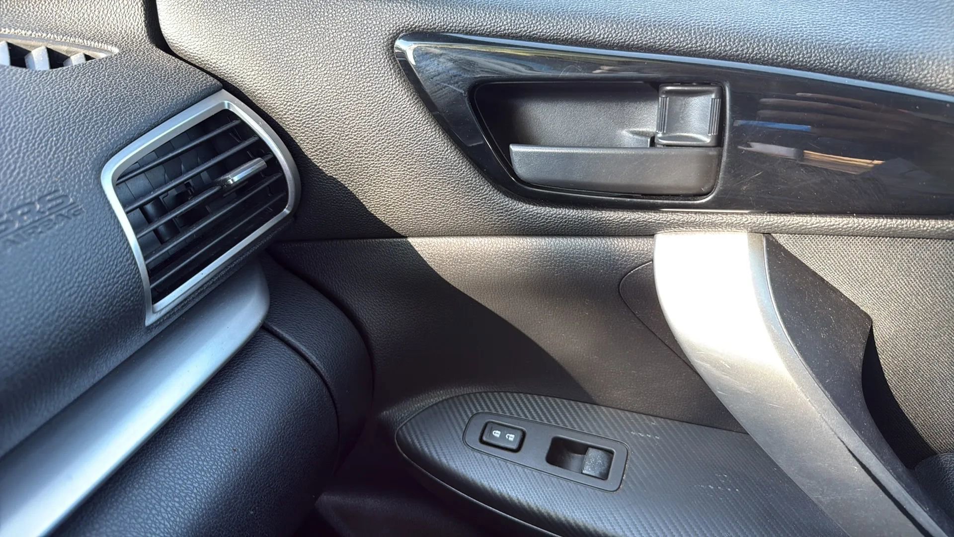 Used 2020 Mitsubishi Eclipse Cross ES image 35