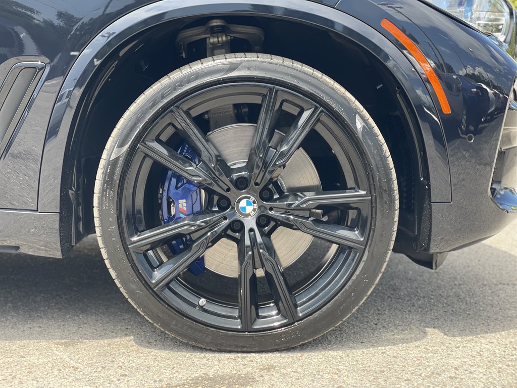 Used 2020 BMW X5 M50i w/ Executive Package AWD/4WD image 44