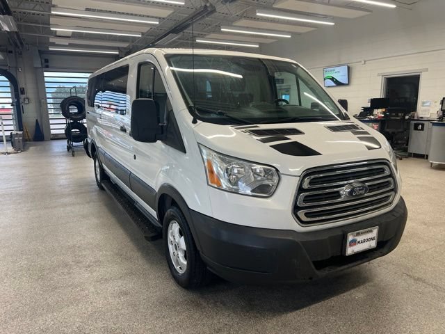 Used 2017 Ford Transit 350 XLT RWD image 3