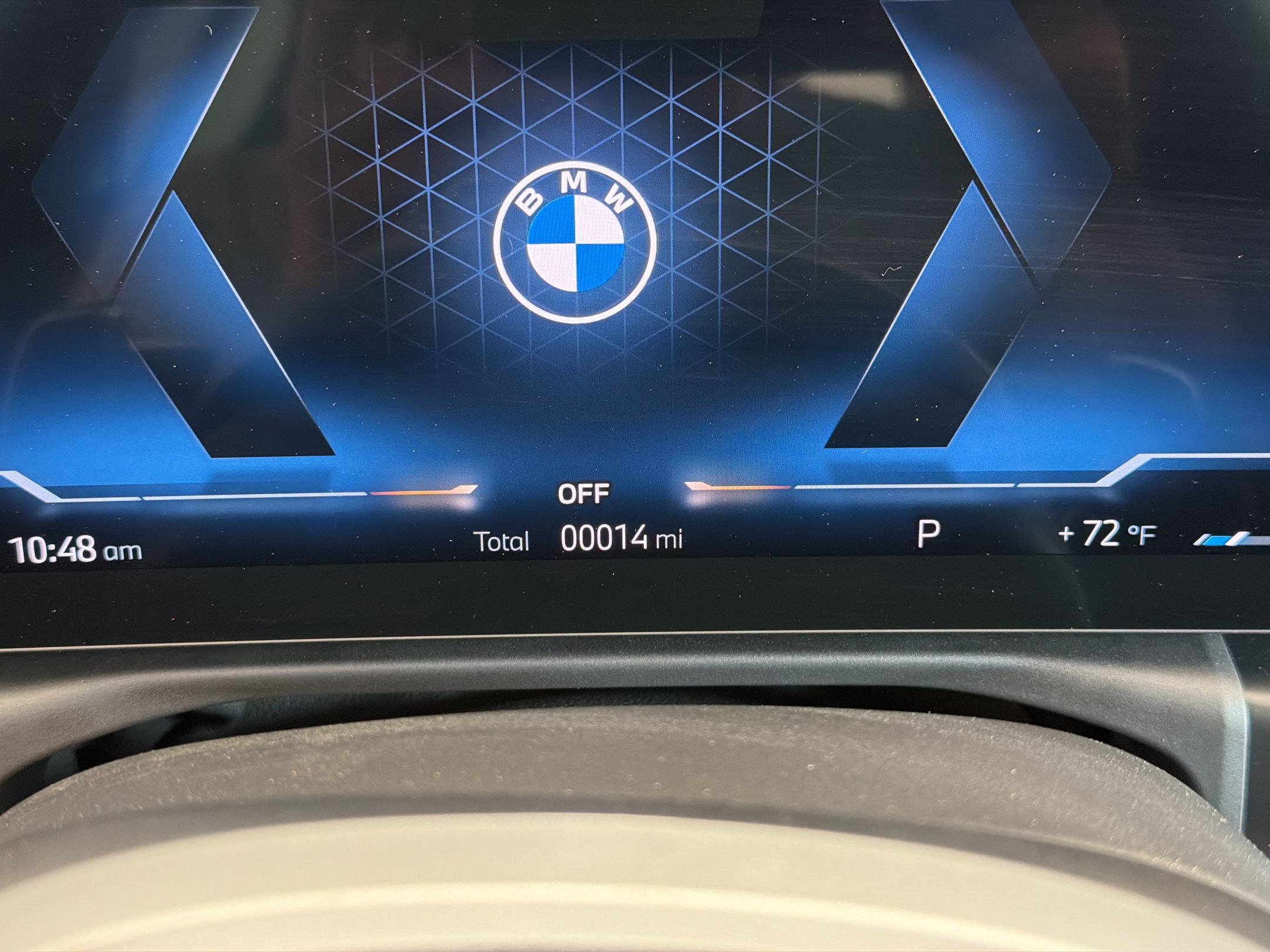 New 2026 BMW 330i xDrive Sedan w/ M Sport Package AWD/4WD image 22