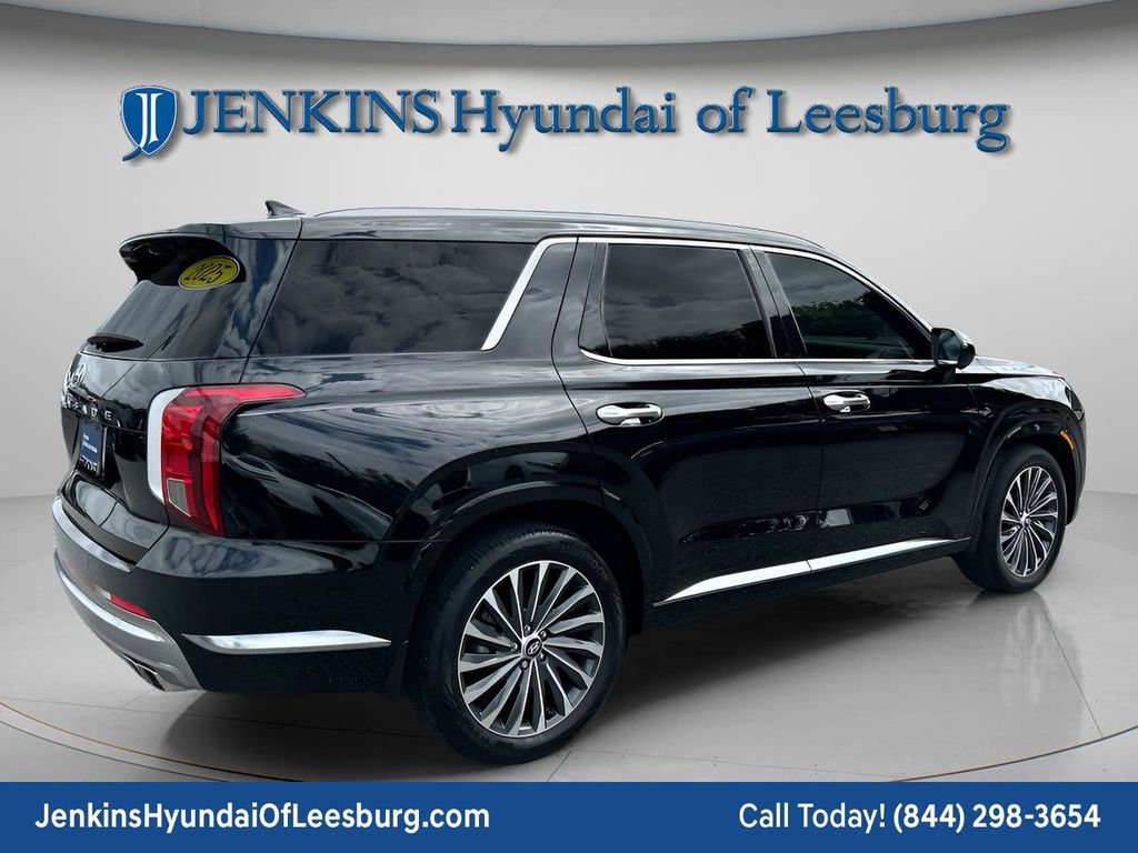 Used 2025 Hyundai Palisade Calligraphy image 5