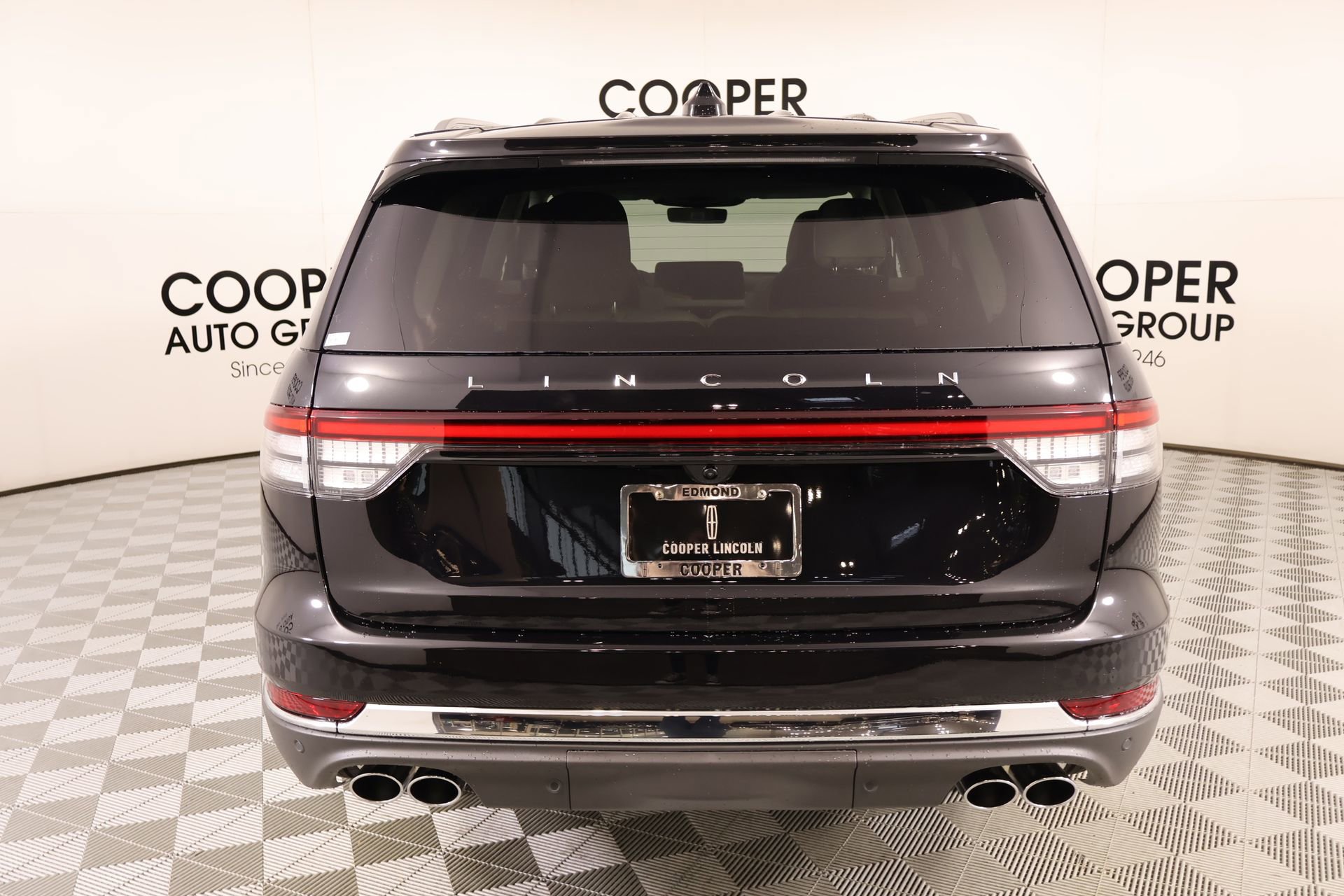 New 2026 Lincoln Aviator Reserve AWD/4WD image 23