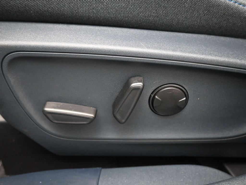 New 2026 Ford Maverick XLT w/ XLT Luxury Package image 10