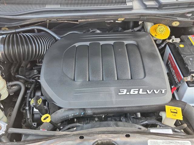 Used 2017 Dodge Grand Caravan SE w/ Power Window Group FWD image 22