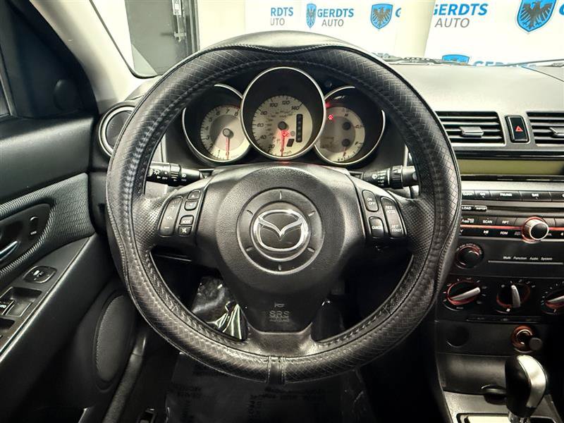 Used 2009 MAZDA MAZDA3 i Touring Value FWD image 9