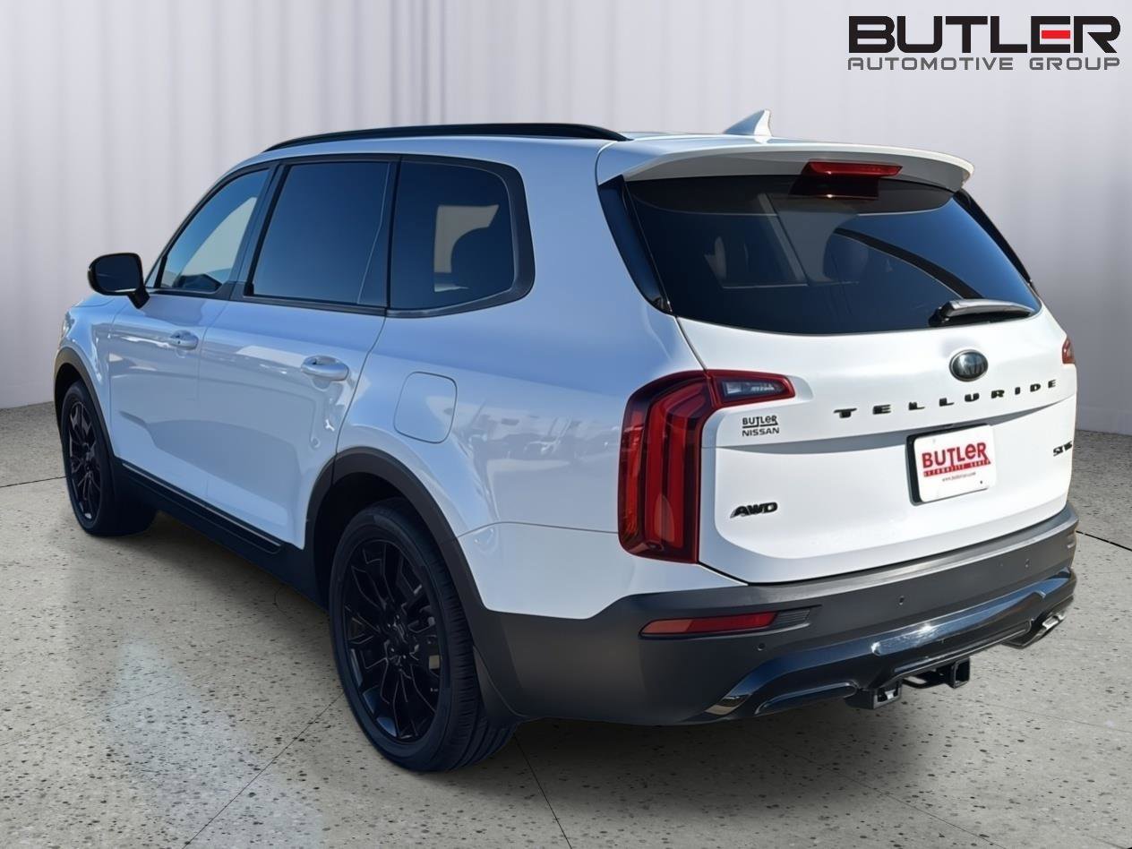 Used 2021 Kia Telluride SX w/ SX Prestige Package image 3