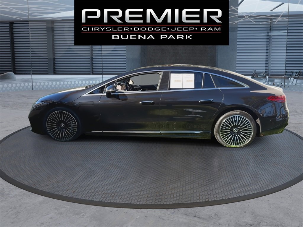 Used 2023 Mercedes-Benz EQS 580 4MATIC Sedan image 6