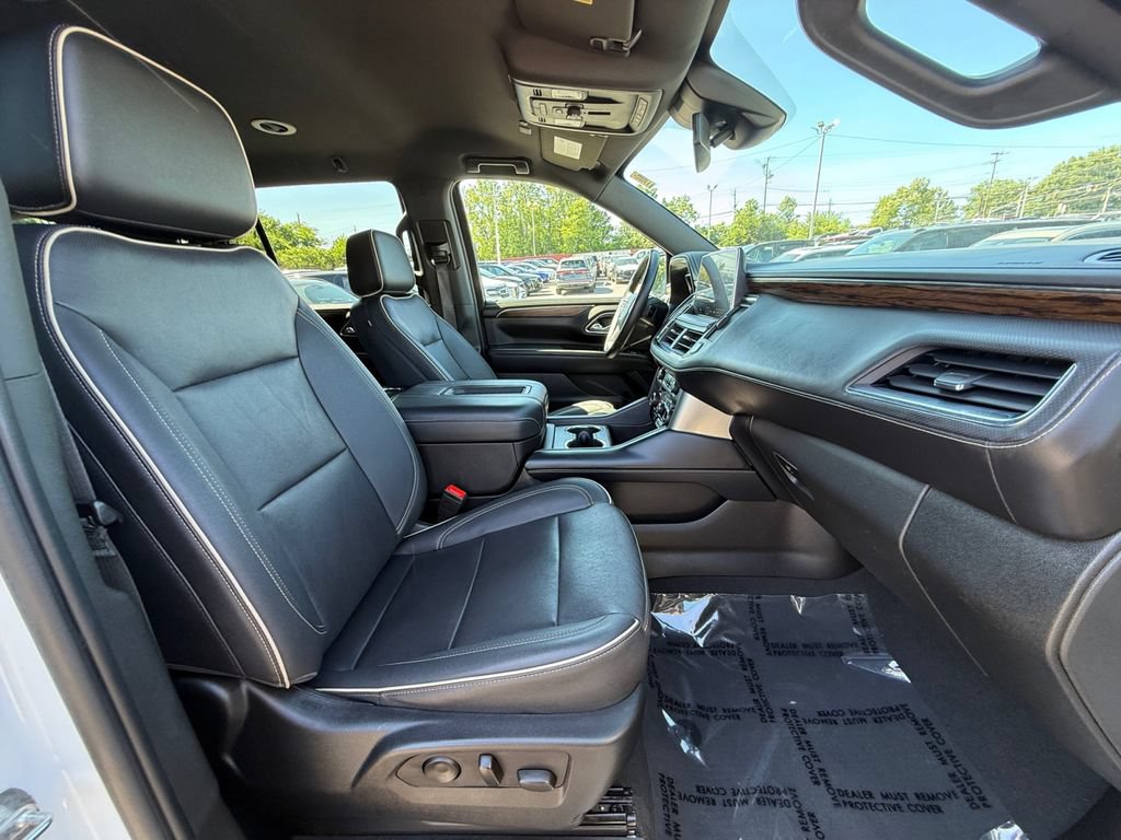 Used 2023 Chevrolet Tahoe Premier AWD/4WD image 26