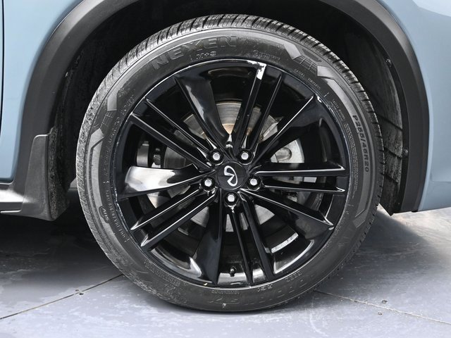 Used 2023 INFINITI QX55 Luxe w/ Cargo Package image 15