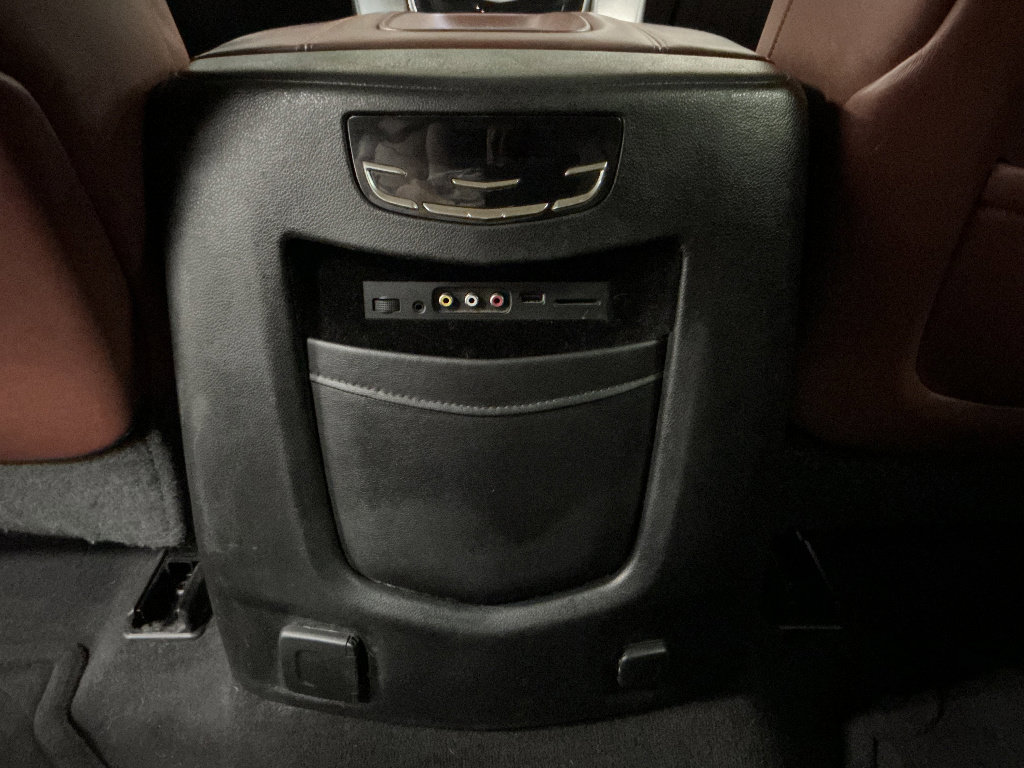 Used 2016 Cadillac Escalade ESV Luxury AWD/4WD image 22